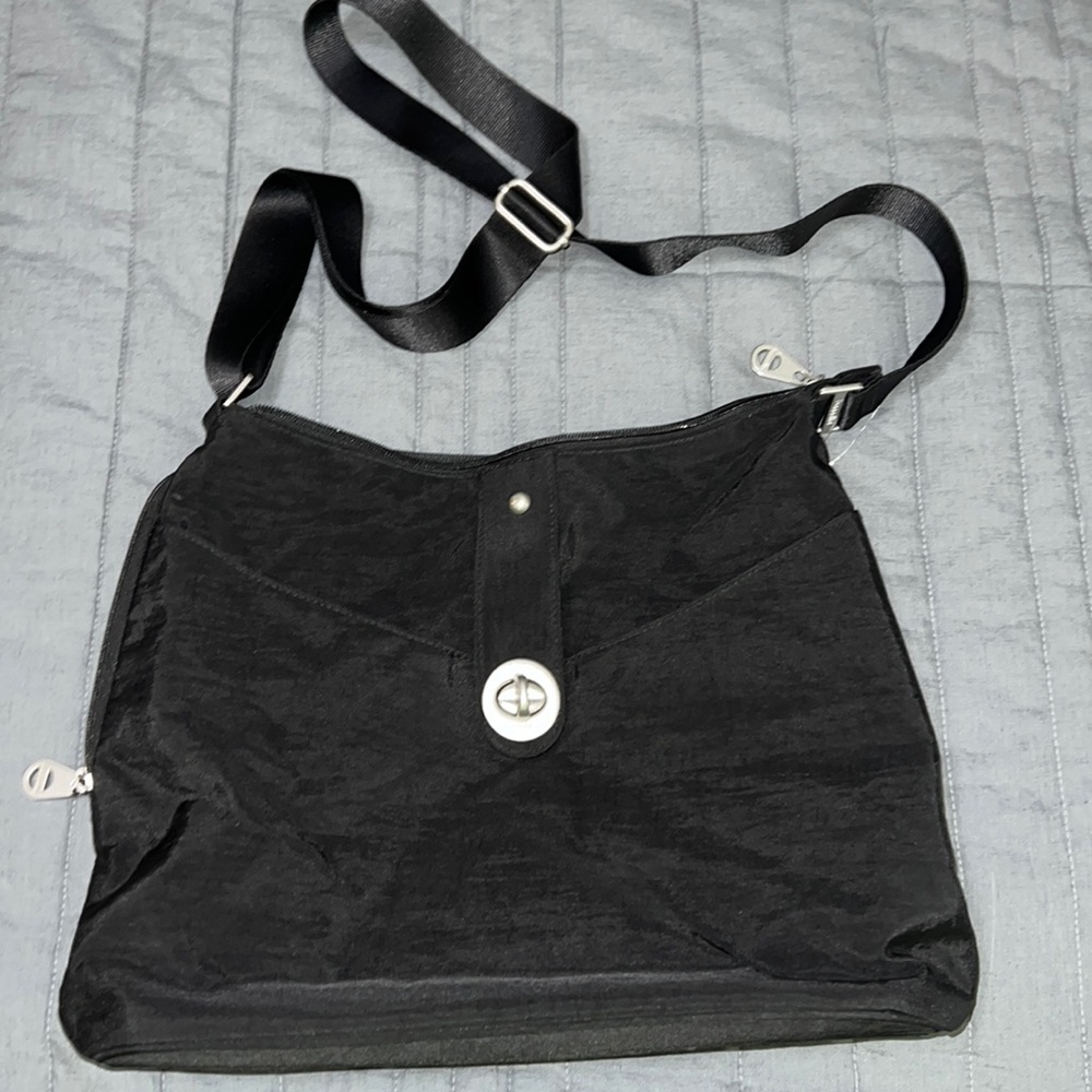 Baggallini purse 👜